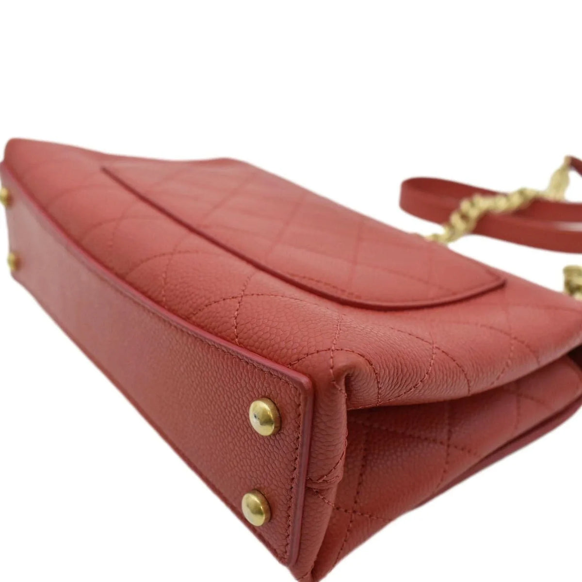 Pre-Owned Stitched Flap Affinity Caviar CHANEL Chic Leather Small Red Crossbody Quilted Bag