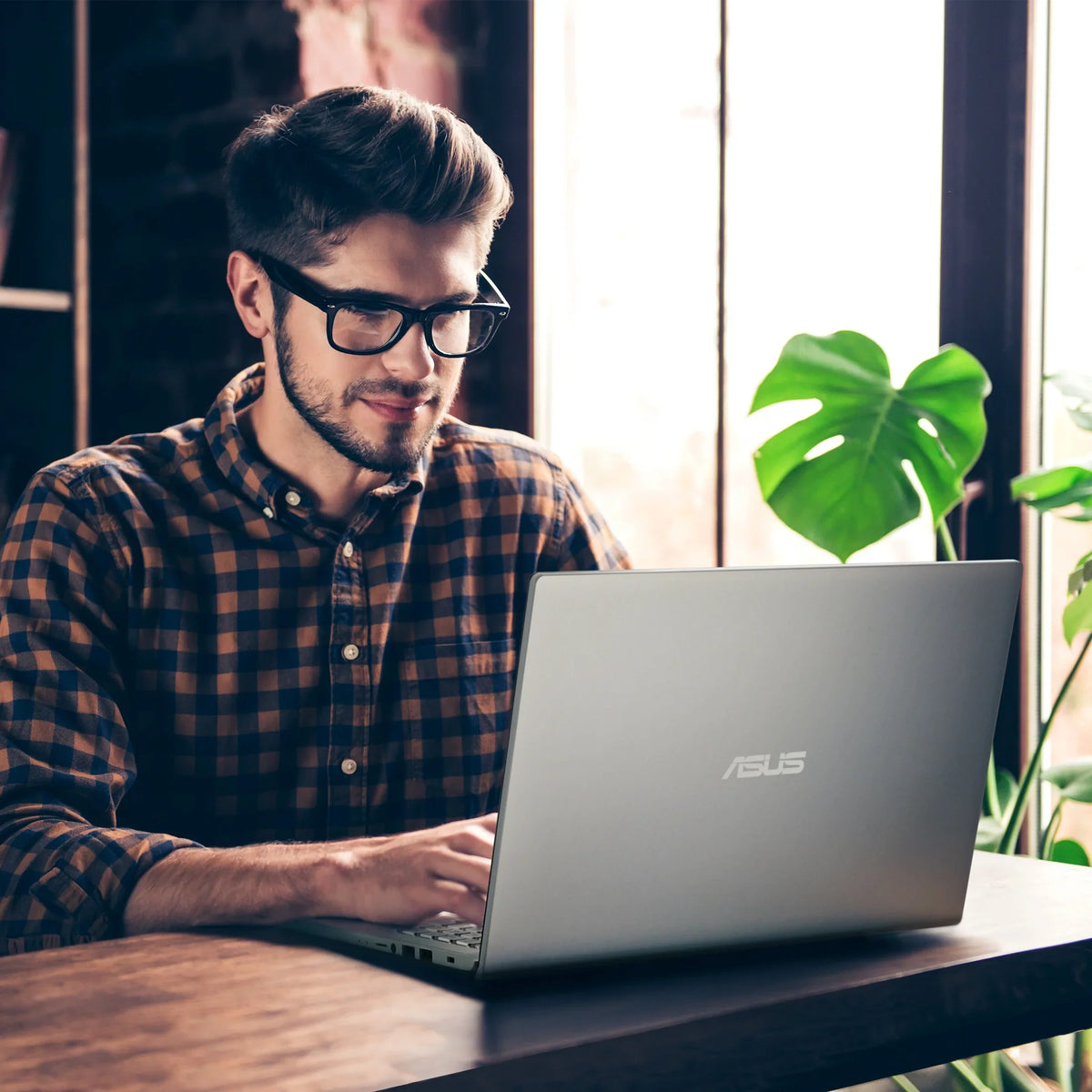 Touch F515EA-WH52 ASUS Win 15.6” Laptop, PC Home, Intel 11 Vivobook (Refurbished) Restored Core 512GB, i5-1135G7, FHD 8GB,