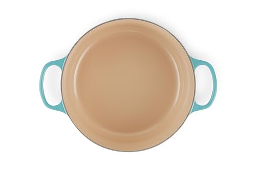 Le Creuset Enameled Cast Iron Signature Round Dutch Oven, 7.25 qt., Licorice