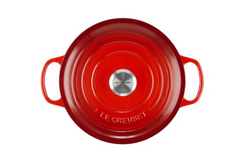 Le Creuset Enameled Cast Iron Signature Round Dutch Oven, 7.25 qt., Caribbean