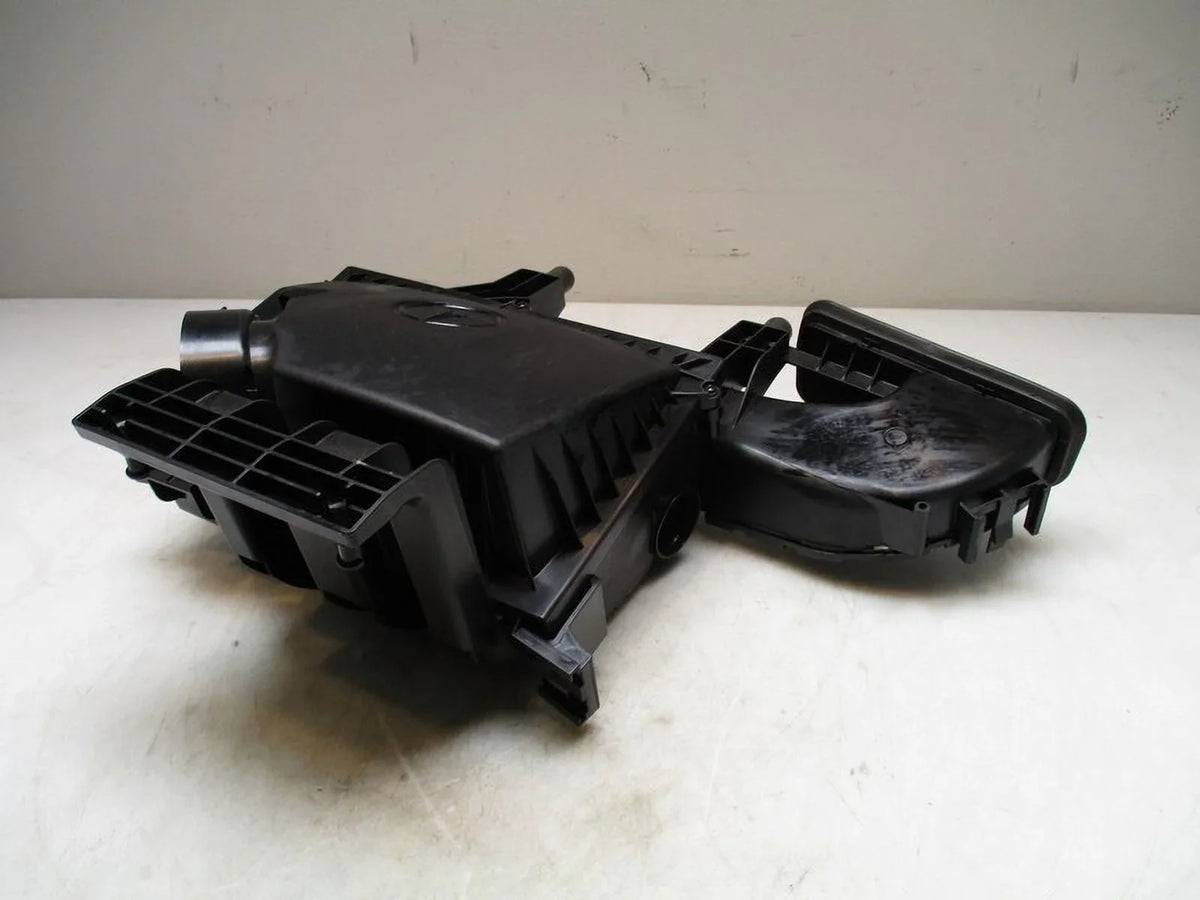 Sprinter Intake 2023 Air Mercedes Box (Good) Pre-Owned Cleaner OEM