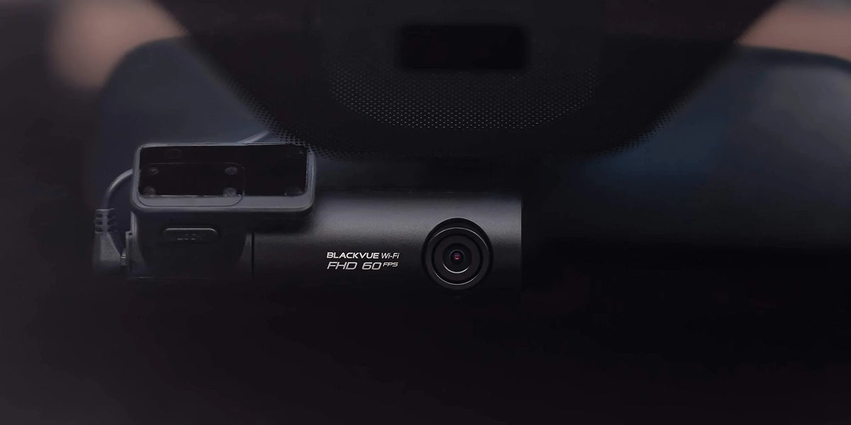 BlackVue Dashcam 32GB microSD with Full Support Card Mode HD | Parking DR590X-1CH | Wi-Fi