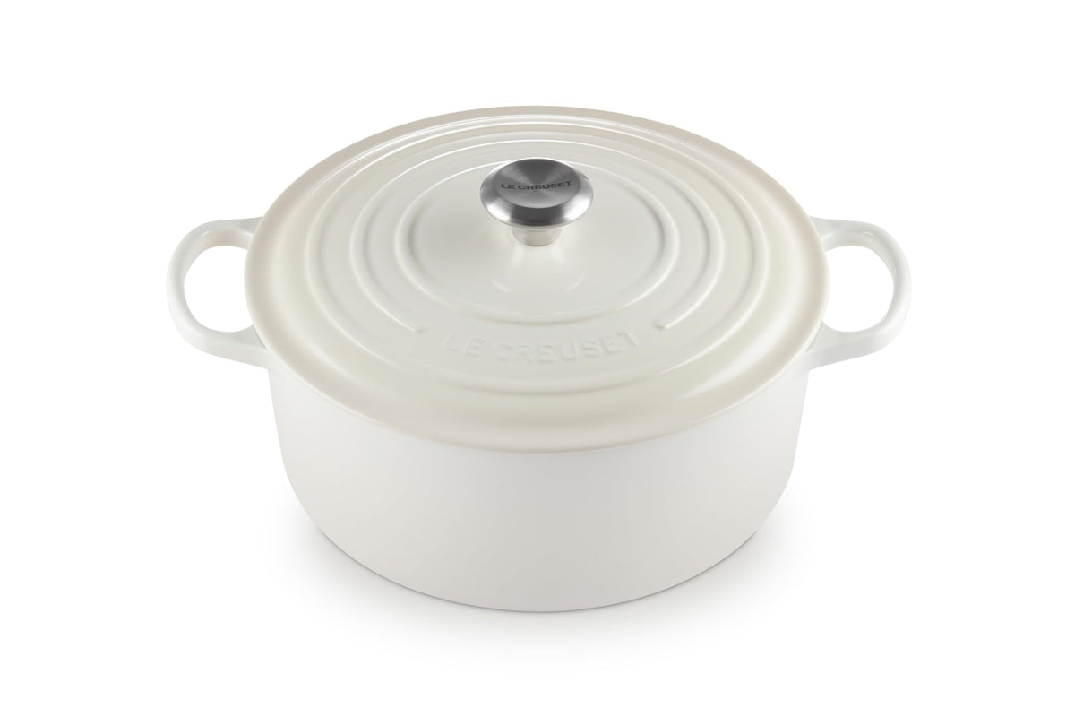 Le Creuset Enameled Cast Iron Signature Round Dutch Oven, 7.25 qt., Caribbean