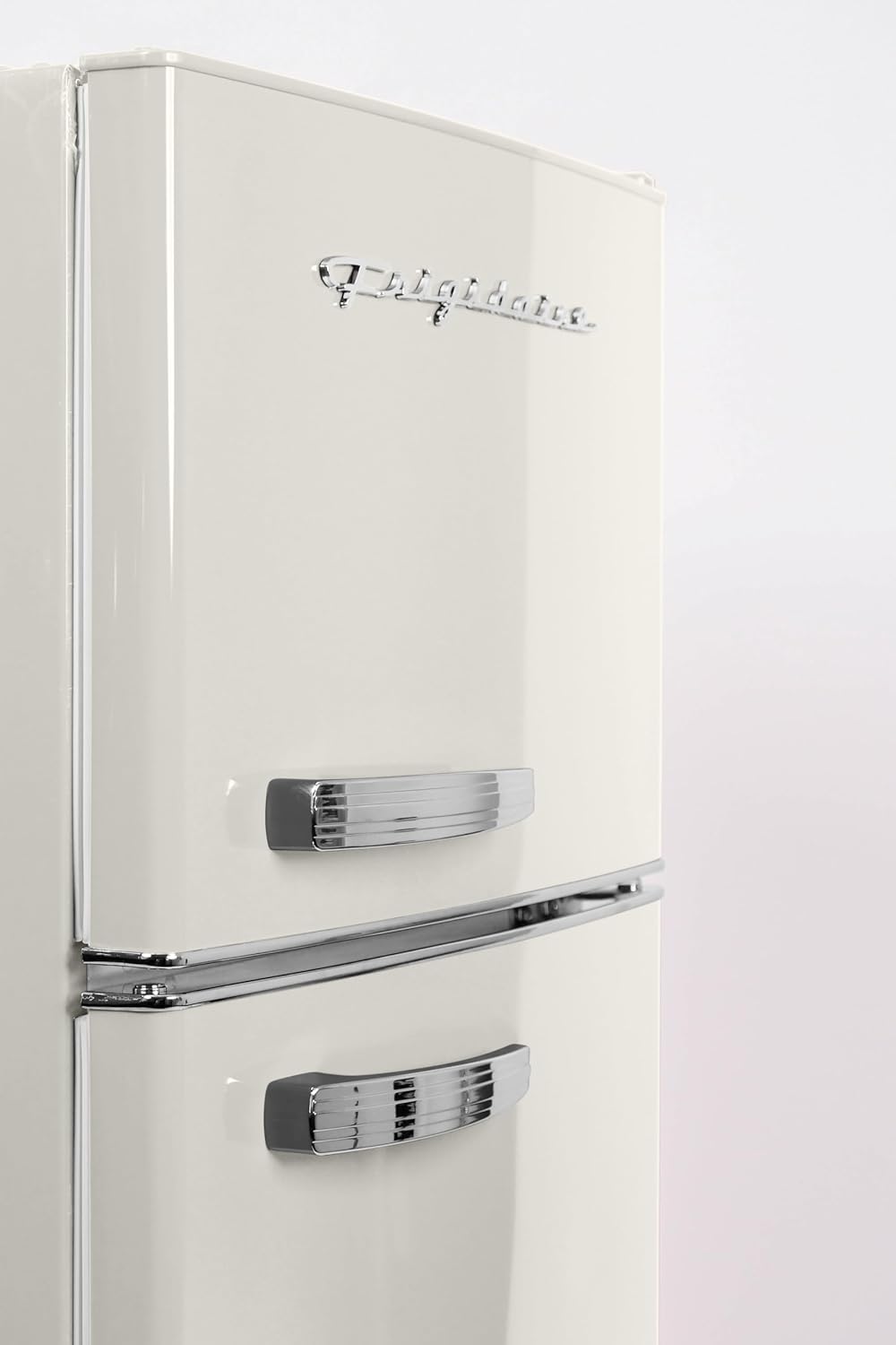 Frigidaire EFR753 Retro Apartment Size Refrigerator with Top Freezer - 2 Door Fridge with 7.5 Cu Ft of Storage Capacity, Adjustable Spill-Proof