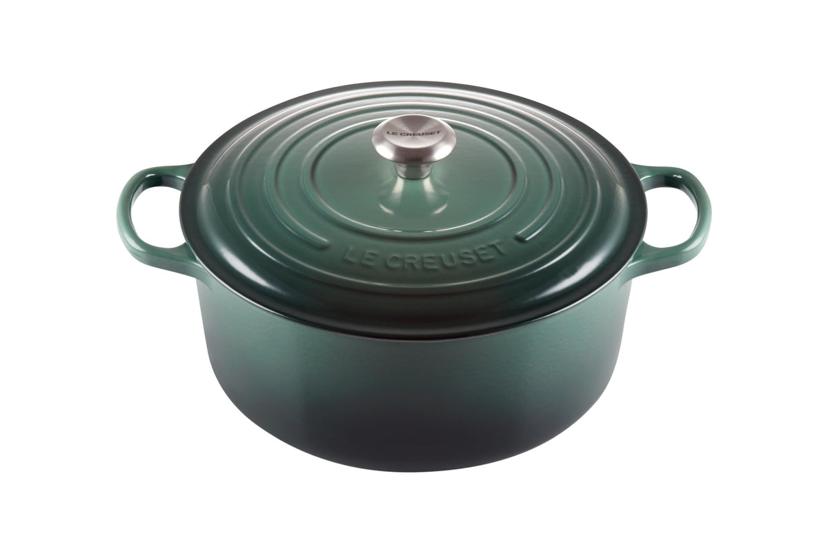 Le Creuset Enameled Cast Iron Signature Round Dutch Oven, 7.25 qt., Caribbean