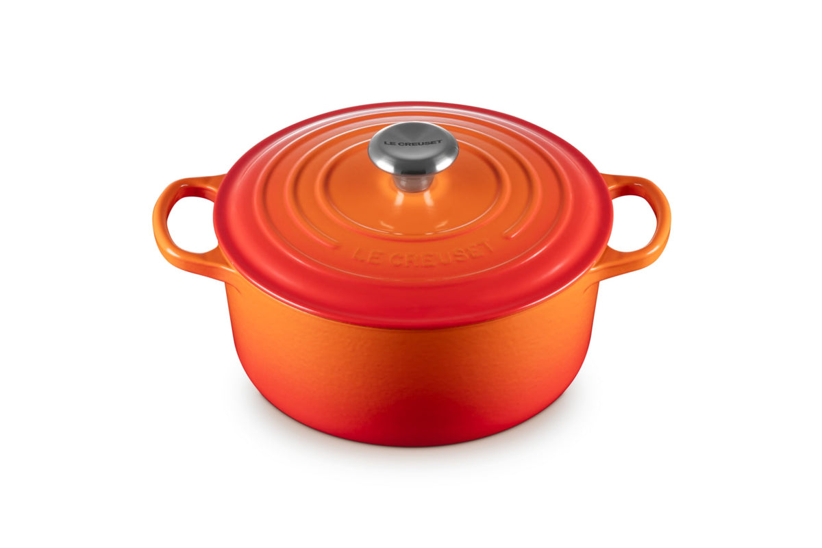 Le Creuset Enameled Cast Iron Signature Round Dutch Oven, 7.25 qt., Caribbean