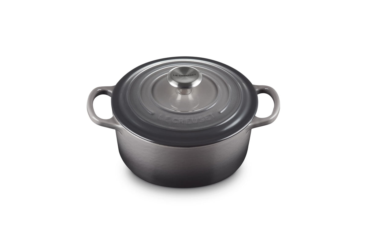 Le Creuset Enameled Cast Iron Signature Round Dutch Oven, 7.25 qt., Caribbean