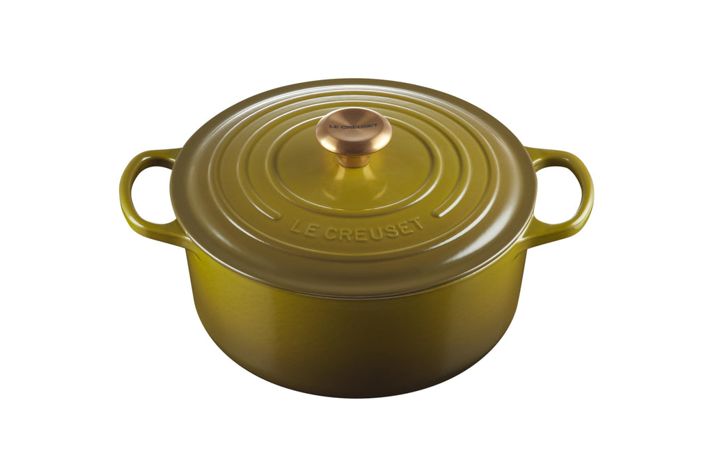 Le Creuset Enameled Cast Iron Signature Round Dutch Oven, 7.25 qt., Caribbean