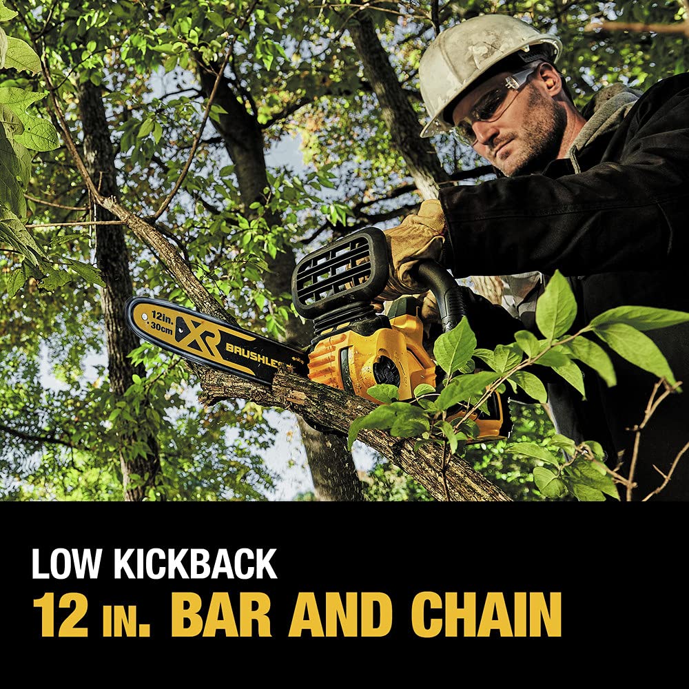 DEWALT 20V MAX* XR Chainsaw Kit, 5-Ah Battery, 12-Inch (DCCS620P1)