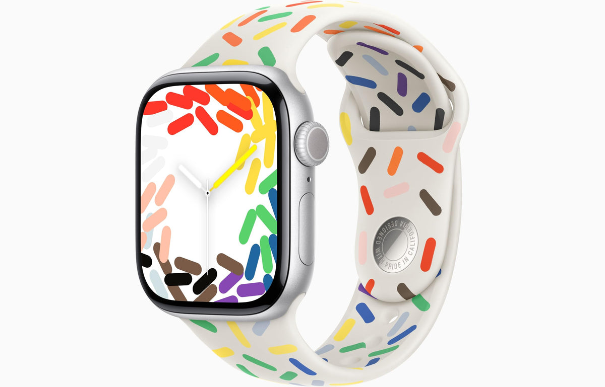 Apple Watch Series 10 [GPS + Cellular, 42mm] - Jet Black Aluminum Case with Black Sport Band, S/M (Renewed)