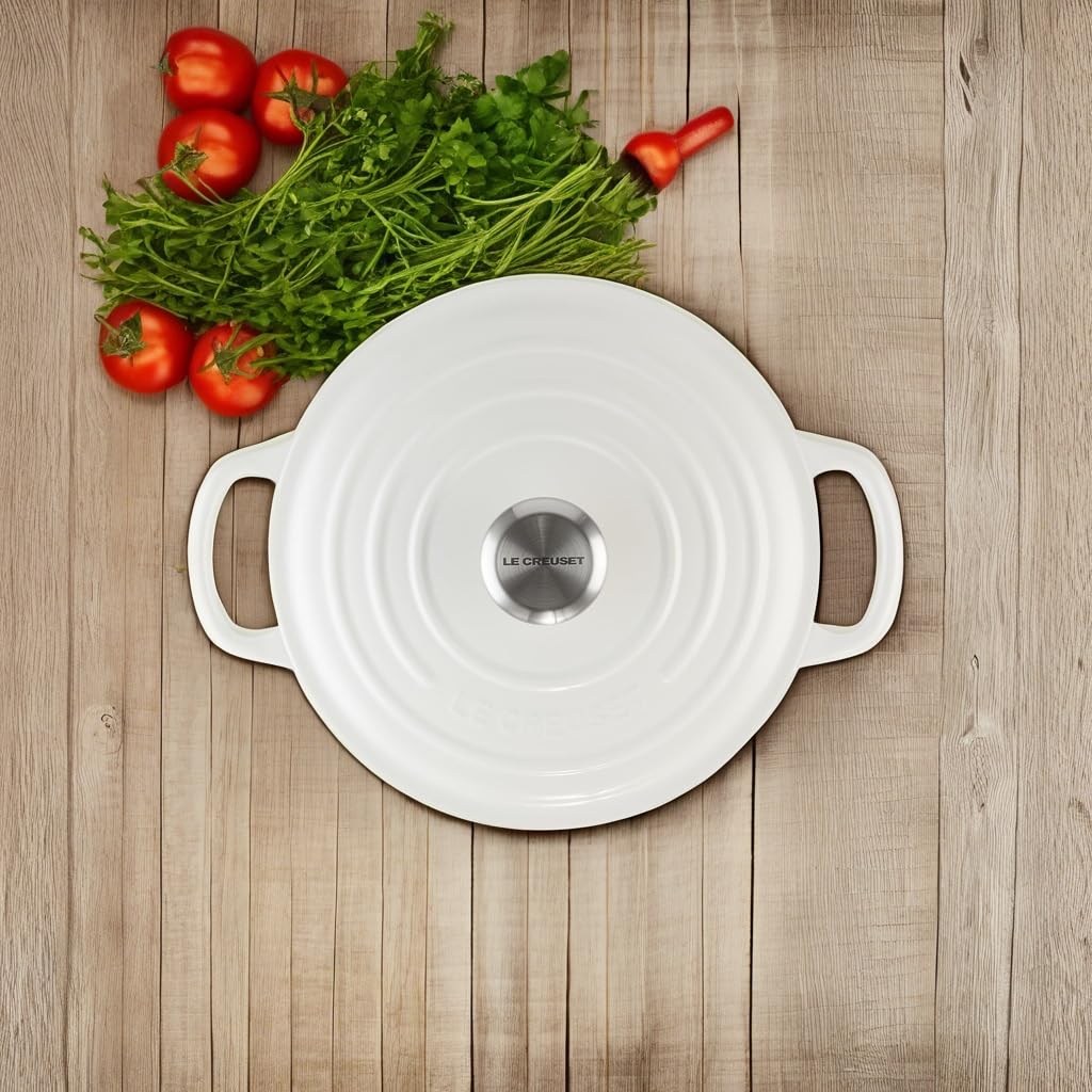 Le Creuset Enameled Cast Iron Signature Round Dutch Oven, 7.25 qt., Licorice