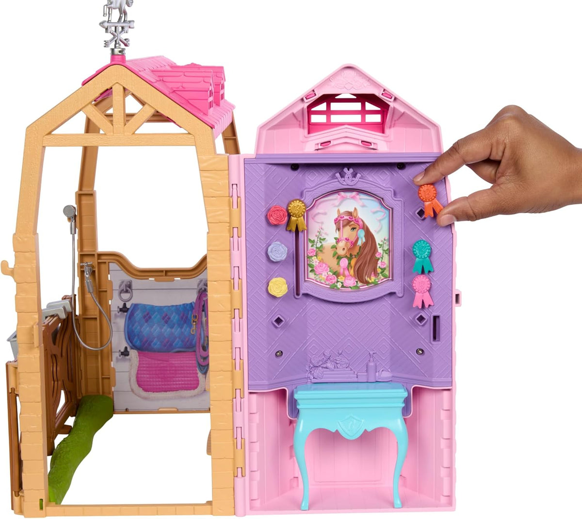 Barbie - Playset Stable Doll and Horse - 6 Play Areas & 25 Accessories Included - Inspired by Netflix Barbie Mysteries: The Great Horse Chase Kids
