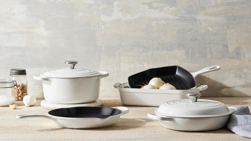 Le Creuset Enameled Cast Iron Signature Round Dutch Oven, 7.25 qt., Licorice