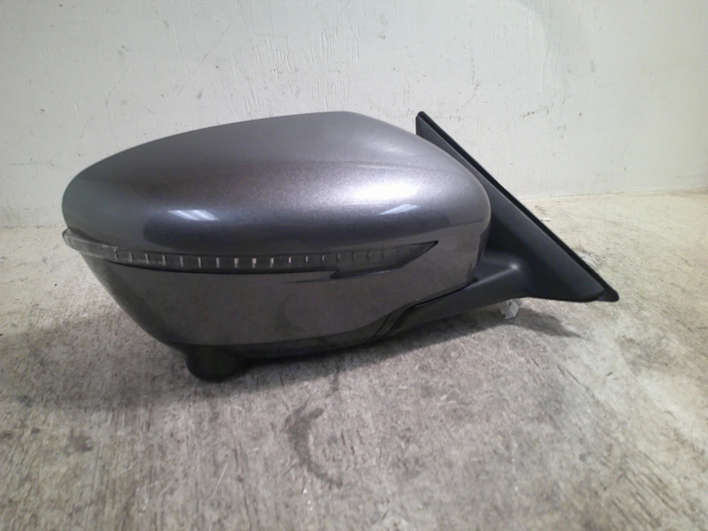 Door OEM Rogue (Good) Nissan LKQ RH Passenger 15-16 Side Mirror W/ Pre-Owned Camera