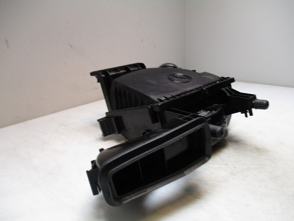 Sprinter Intake 2023 Air Mercedes Box (Good) Pre-Owned Cleaner OEM