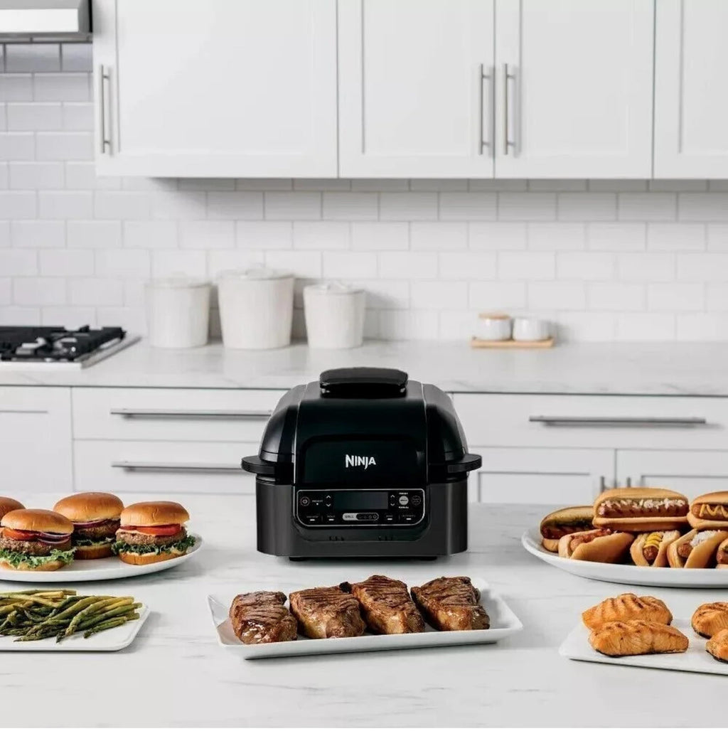 Ninja Foodi Pro 5-in-1 Indoor Integrated Smart Probe, 4-Quart Air Fryer, Roast, Bake, Dehydrate, an Cyclonic Grilling Technology, with 4 Steaks