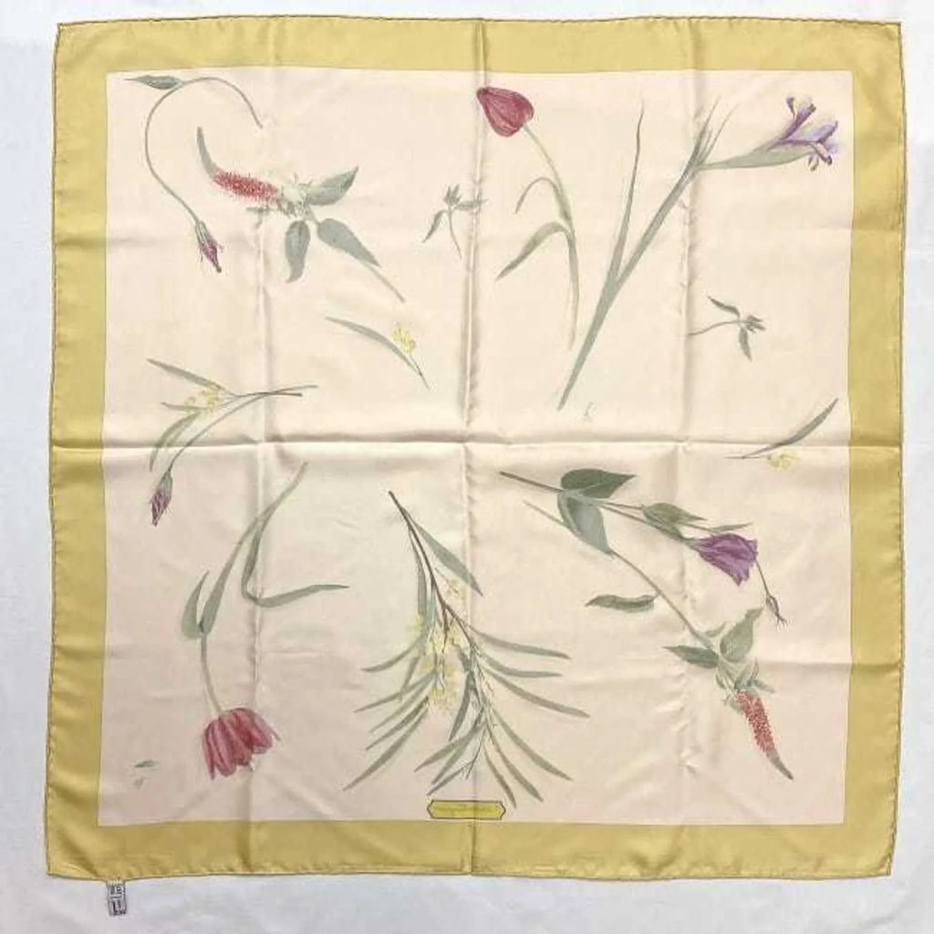 Fashion (Good) Flower Scarf Women's Pre-Owned Pink Silk 100% Yellow Accessories Salvatore Ferragamo