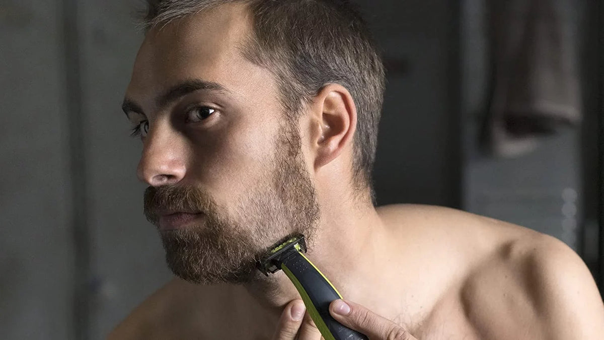 Norelco Philips Beard OneBlade QP2520/70 Trimmer Electric