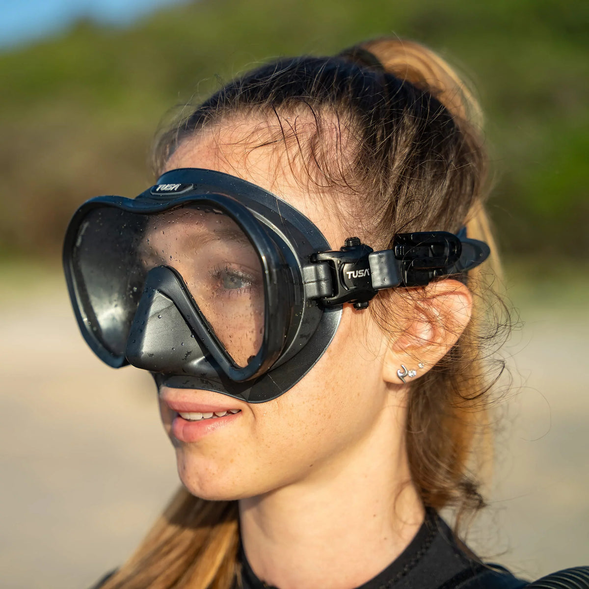 Zensee Diving TUSA (Black) Scuba Indigo M-1010 Mask,