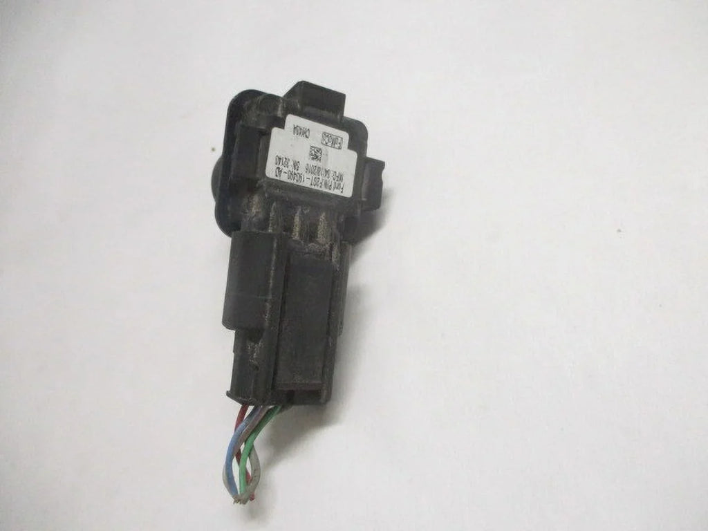 15 Back Pre-Owned Rear (Good) 18 Up LKQ Camera OEM View 17 Edge 16 Ford